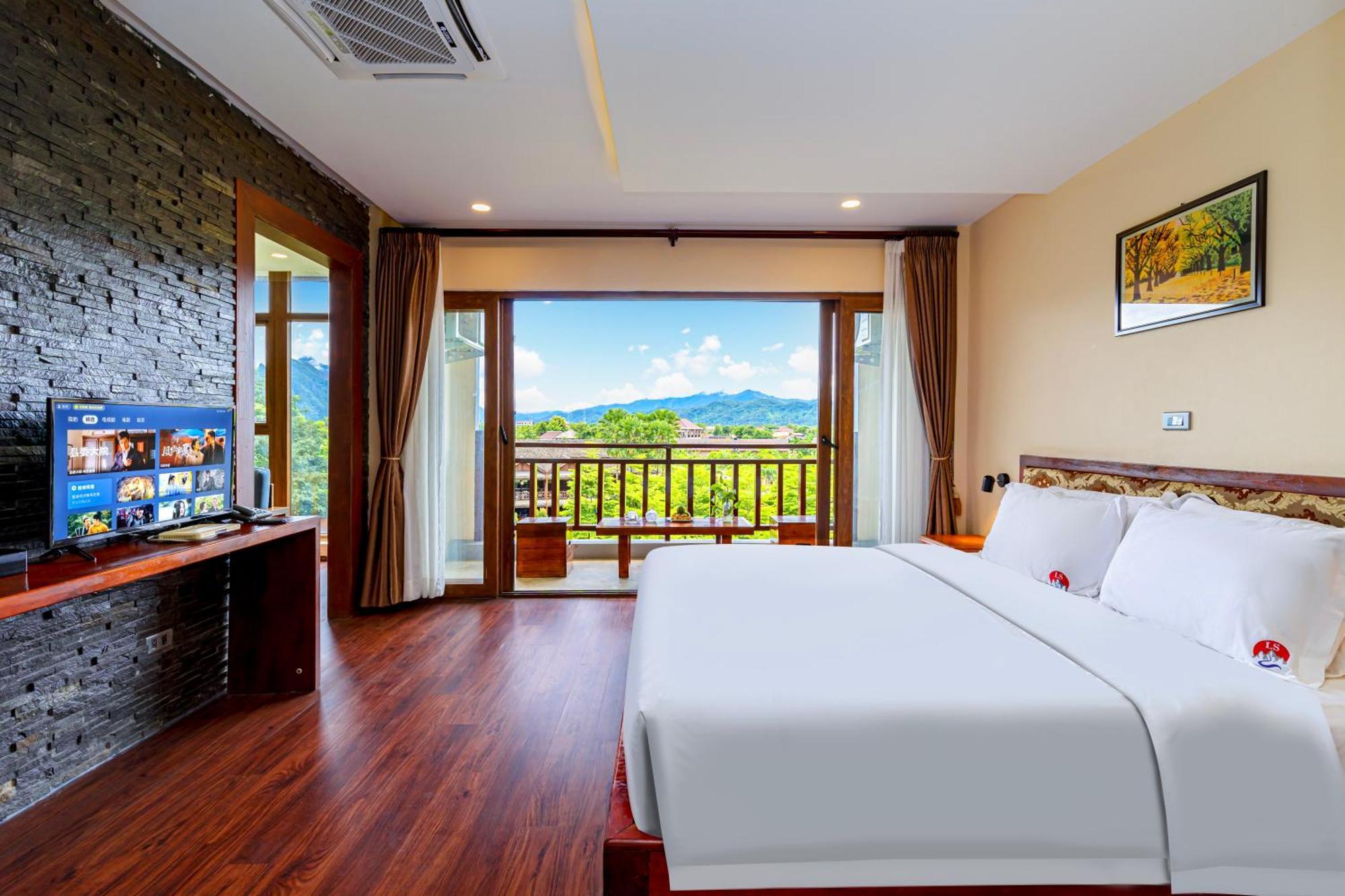 ลิษา แกรนด์ โอเต็ล Hotel วังเวียง ภายนอก รูปภาพ