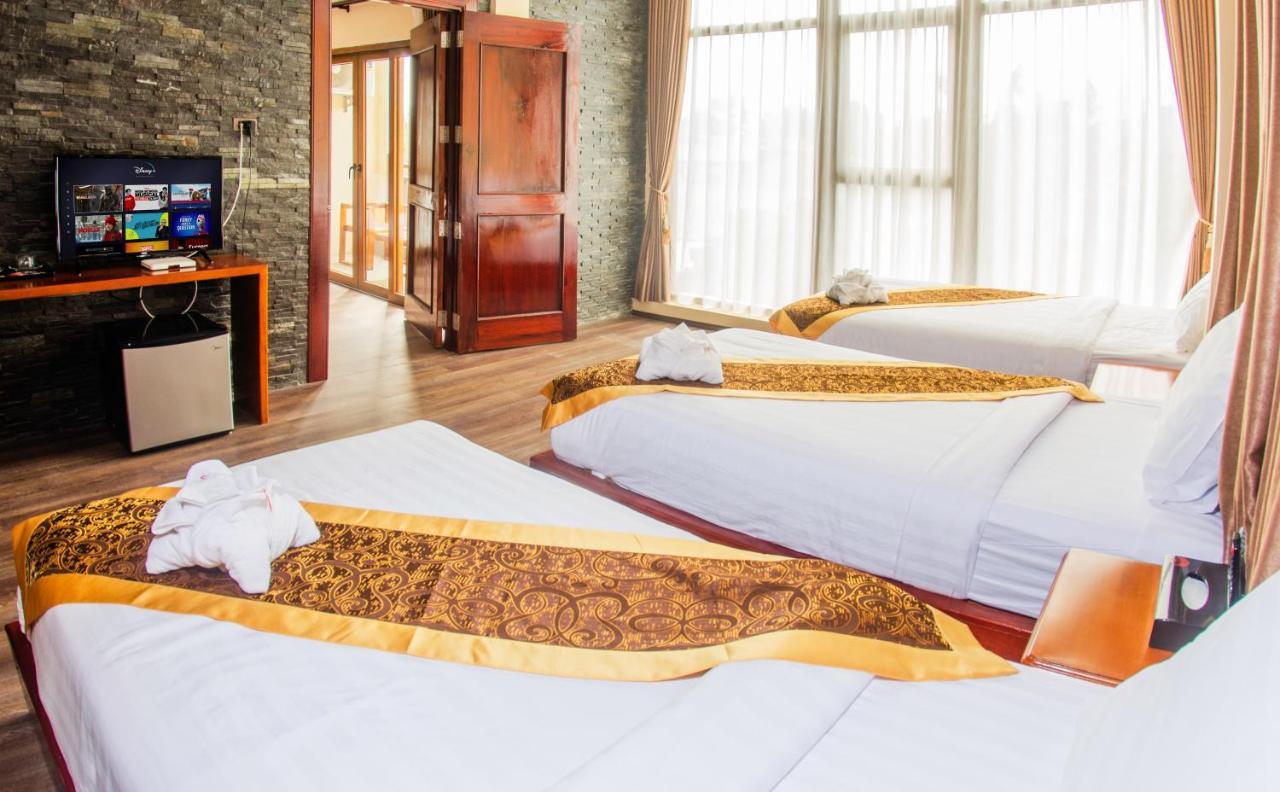 ลิษา แกรนด์ โอเต็ล Hotel วังเวียง ภายนอก รูปภาพ