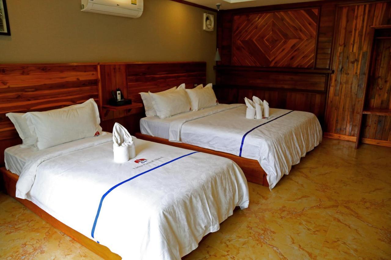 ลิษา แกรนด์ โอเต็ล Hotel วังเวียง ภายนอก รูปภาพ